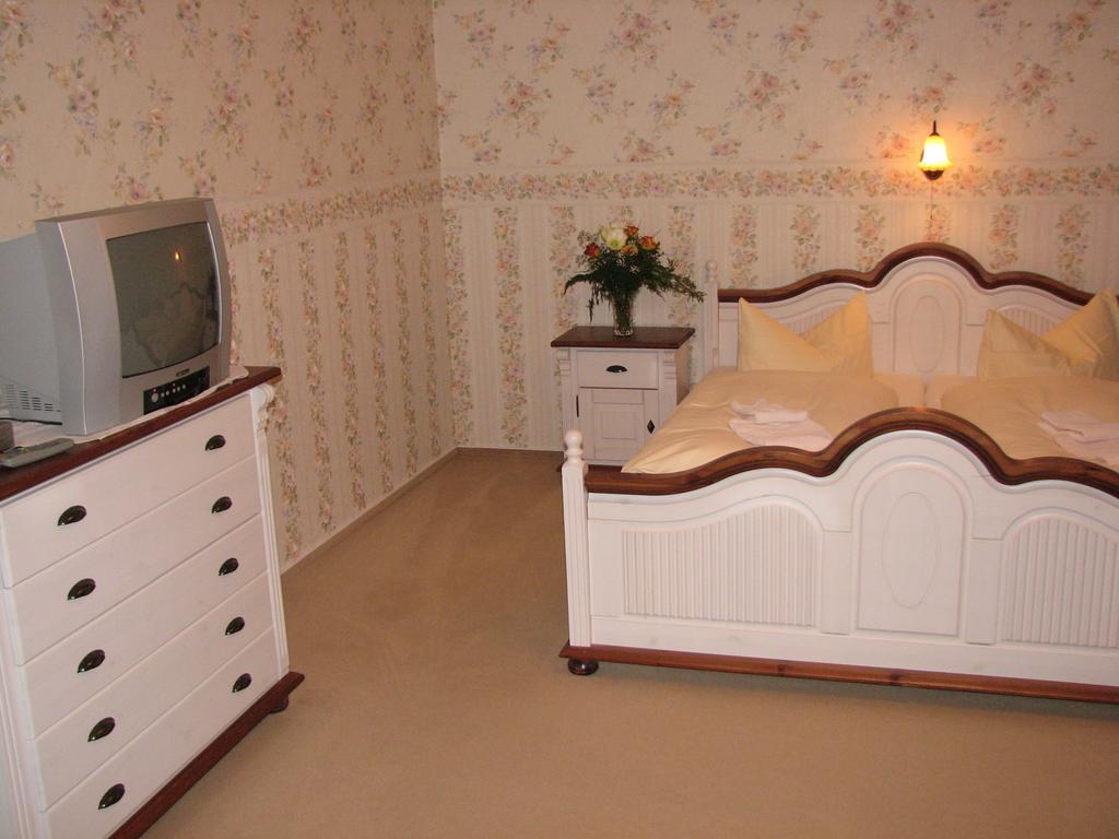 Hotel Garni Dekorahaus Bad Schandau Pokój zdjęcie