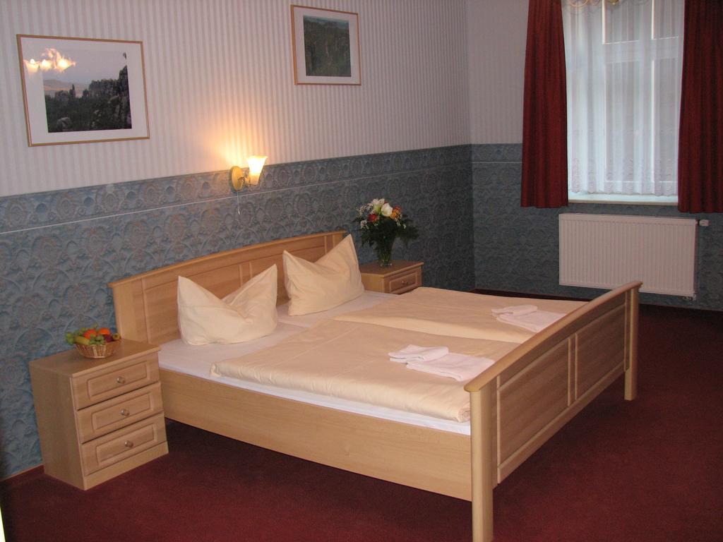 Hotel Garni Dekorahaus Bad Schandau Pokój zdjęcie